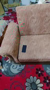 تخم • ٨ قطع • قابل تفاوض