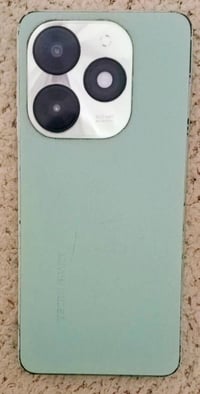 تكنو سبارك 20 • ٢٥٦ • ٨ رام