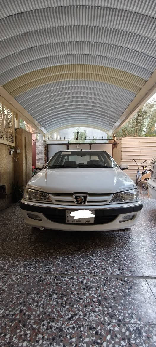 سلام وعليكم بيجو بارص 2012 سيارة كلش نضيفة وجاهزة من كلشي مكينة كير حدادية خير من الله تبريد شغال كهربائيات كلهة شغالة بيهة صبغ نص جاملغ أيسر أمامي وبنيد مبدل بدون أي ضربة دواخل كلهة بلادية سنوية ٢٩ مصفرة غرامات رقم ديالى مشروع وطني  ماشية ١٧٠ مكان بغداد سعر ٤٨ وبيهة مجال رقم ***********
