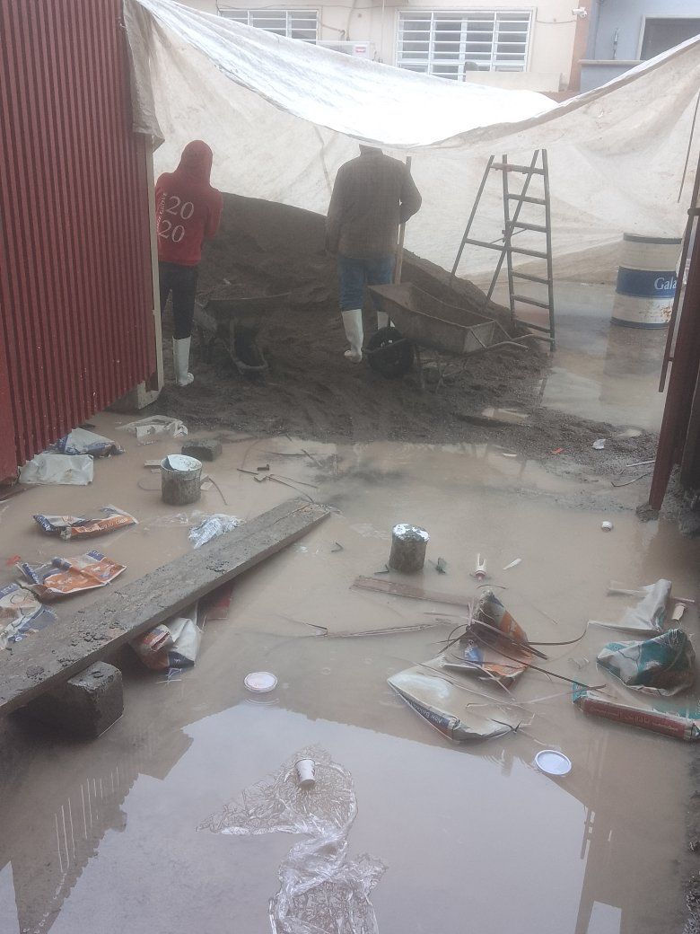 السلام عليكم
الي يحتاج عمال

تصفيط بادلو 

تنظيف البيت من الانقاض

توزيع مواد داخل البيت 

صب دنك او قسطل 

بناء قسطل لبخه 

تقشيط جدران 

صب ارضية بيت 

صب رمبه باب الكراج 

خابر ودلل 

***********  واتساب 

***********
