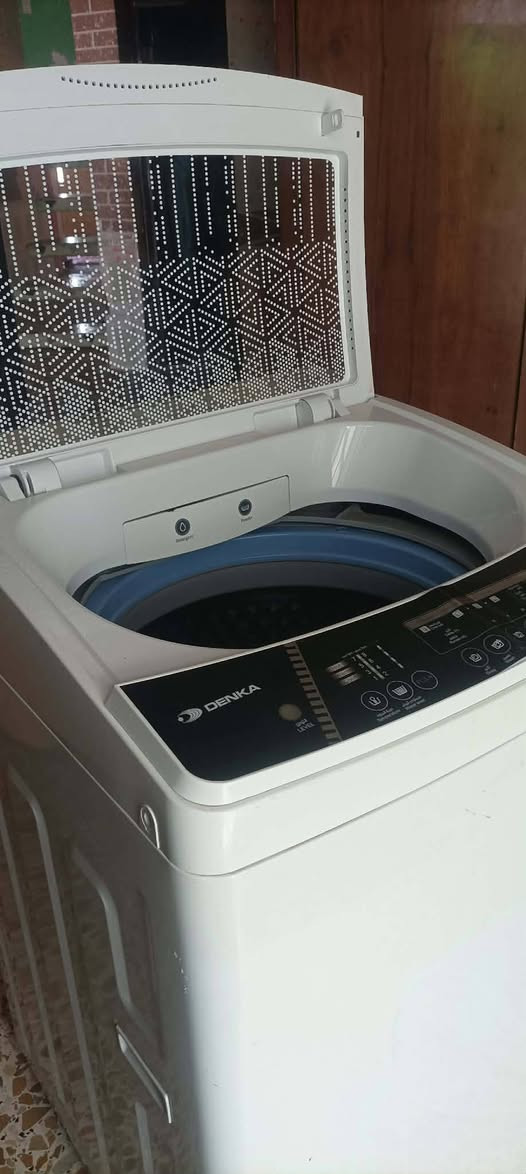 سلام عليكم غساله لبيع جديده اشتريناهه ب600  ومايردونه ما يعرفوله رايدينه ب300 وبيه مجال مكان مشخاب *********** المناذرة, النجف
