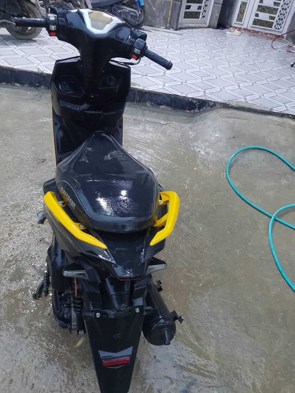 سلام عليكم  ماكس مضلع للبيع الدراجه مامفتوحه السعر،550
وبيهه مجال قليل/***********
