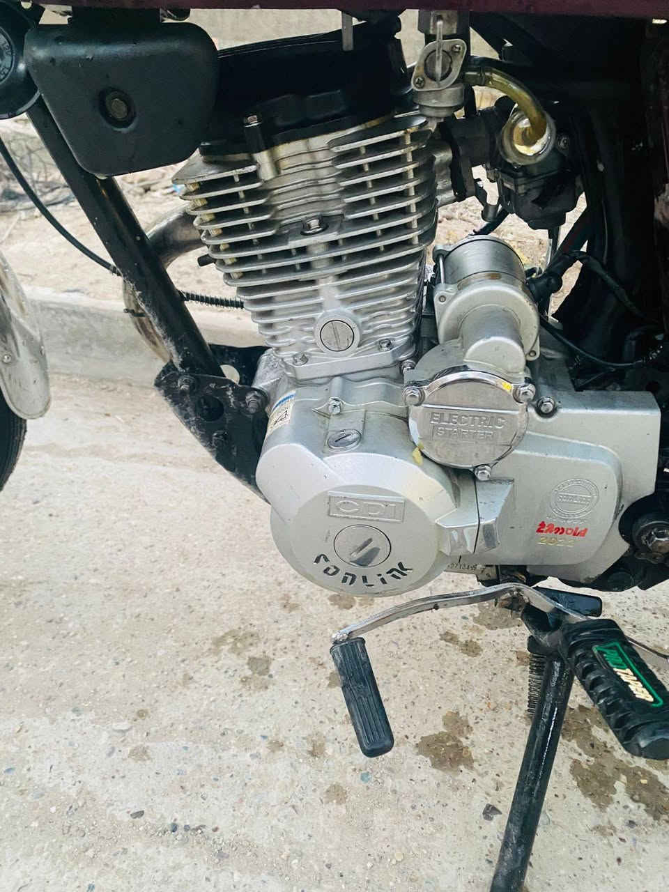 دراجه سونك للبيع كامله نضيفه جدا خمسه كير شغاله سلف وهندر دراجه نكره كامله الدراجه كهربائيات كله شغاله شلعته تشك الكاع السعر 400 مكاني بغداد الجزيره السياحيه رقم ***********
