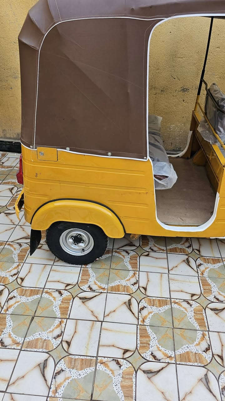 تكتك باجاج  موديل 20رقم وسنويه مكفوله تخم تاير جبلي كهربائيات كلها  شغاله مكينه مجفته تجفيت شركه لاتبخر ولا تنقص تكتك جاهزه مجهزه تراي وين ما يعجبك السعر5250 مكاني بلبصره رقمي ***********
