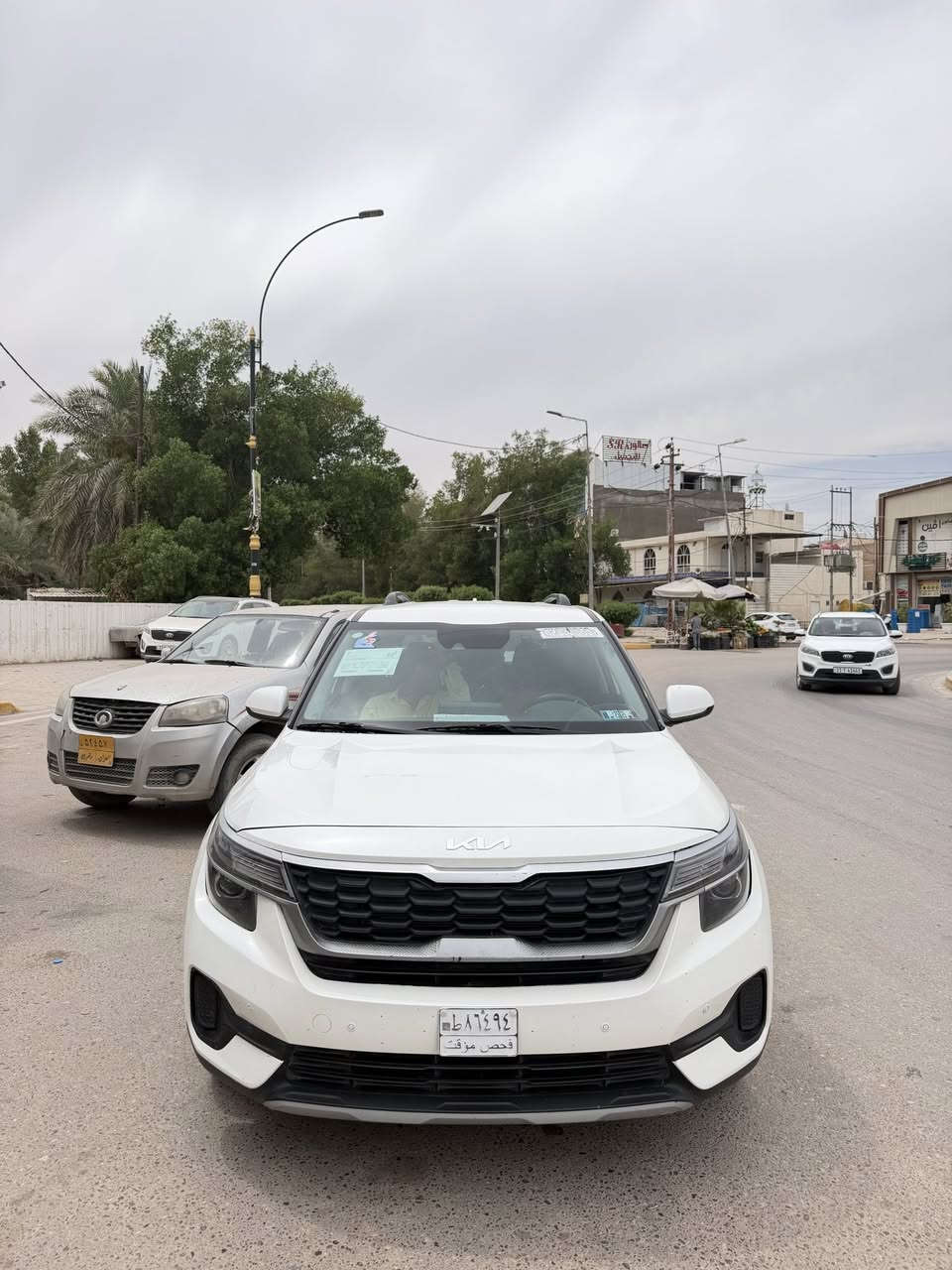 السلام عليكم كيا سيلتيوس 2023
مكينه 2000 دوش 
بدون رقم 
حادثها موضح بصور 
السعر 133$
مواصفات تحديد مسار كامره رادر امامي خلفي 
تبريد كير مكينه جاهزات 
***********
العنوان بابل
