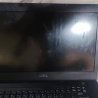 ورحمة الابتوب استخدام قليل تنظيف مابيه اي نقص بس بطارية رايده نقص شاحن...