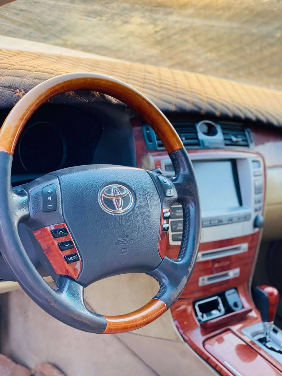 للبيع او مراوس
ماجستا رقم بصره قرار 48 مداور 
مكينه 8 شاصي 86 داخل بيجي كشن مخمل كشنات كهربائية تبريد خلفي امامي ستيرن كهربائي لايت دوار كروز سرعه سبايدر جنطه سبايدر دعاميه خلفيه كامره دواره اشاشه مكينه كير حداديه مشط كله جديد 
العنوان الناصرية *********** ناصرية, ذي قار
