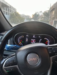 جيب لمتد بلاس عده الشاشات الخلفيه 1/1 فول مواصفات تدفئه كشنات خلفيه وت...