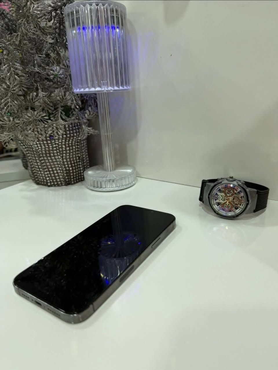 � للبيع – iPhone 12 Pro Max
✨ جهاز نظيف جداً بحالة ممتازة
🔹 نظافة 100% واستعمال خفيف
💾 الذاكرة: 256GB
🛠️ الشاشة: مستبدلة أصلية
🔋 البطارية: مستبدلة أصلية
💰 السعر: 290 ألف

📍 الموقع: بغداد – مدينت الصدر : 
مكلف بل نشر اجهاز مو الي ما متواجد فيس يجاوب صاحب اجهاز فقط وتساب و تصال***********
