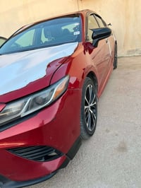 كامري Se 2019 سياره كلش حلوه ونضيفه رقم دهوك بسمي الضرر چاملق بدون دوا...