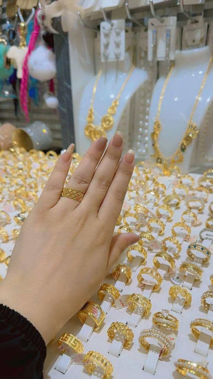 معرض النبأ للاكسسوارات البرازيلي  والساعات الماركه -احمد للاكسسوارات 
كربلاء شارع قبلة الأمام الحسين ع مجمع كراج المركزية المحل داخل المجمع يوجد فيديو مثبت عالصفحة يوضح العنوان اكثر 
للحجز مراسلة الصفحه توجد خدمة توصيل 
#اكسسوارات
#حلق


**إذا كنت صاحب هذا الإعلان وتريد حذفه لأي سبب، رجاءا أرسل رسالة إلى الدعم الفني**