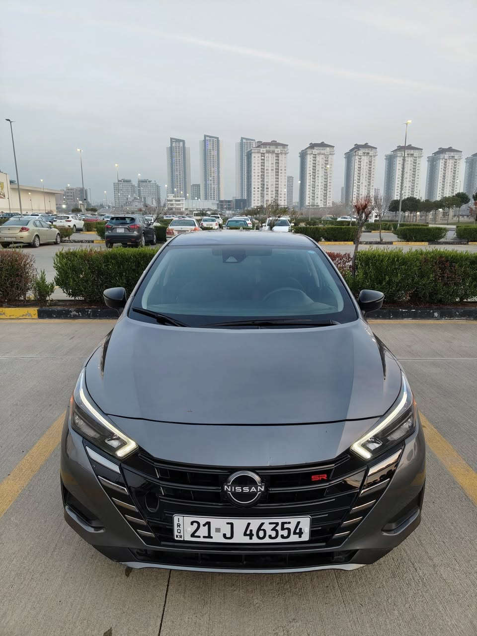 نیسان ڤێرسا مۆدێل 2024 Sr 
رەقم شانس 3n1cn8fv1rl834314
بێ دەعم بێ بۆیاخ سەنەوی تا 19 11 2030 تازەیە غرامەی نیە ، فول موسەفات بێ سڵایت . 20هەزار ڕۆیە ، ڕادار ، تعدل سورعە ، کامێرای دواوە ، شاشە گەوەرە ، گێج ئەلکترۆنی ، شحن کەرەوەی موبایل ، حاسەی abs ، هتد ،، ***********   *********** 
نرخ 147 مەجالێ برایانە ،
