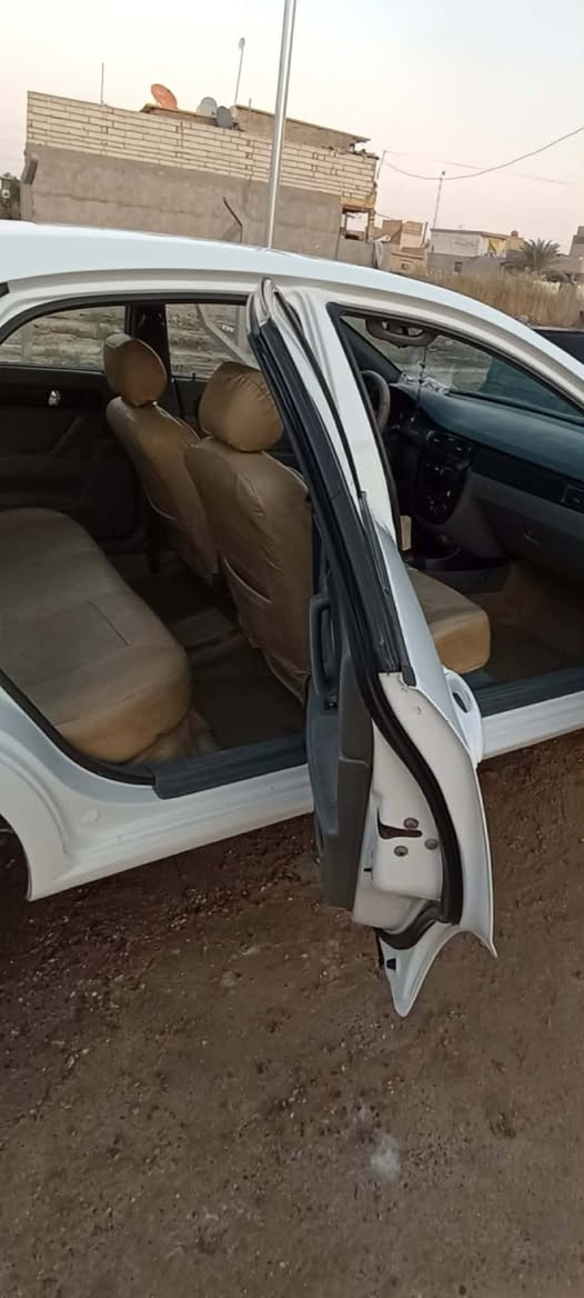 السلام عليكم اوبترا 11 رقم قادسيه انكليزي السنويه جديده السياره بالحله السياره جاهزه بيها شويه بارد للاستفسار *********** مكلف بالنشر اي استفسار الرقم موجود
