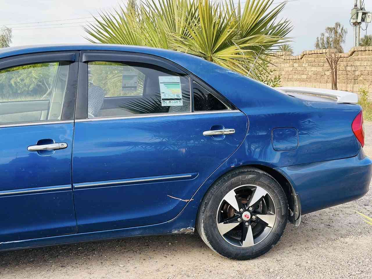 كامري موديل 2003
٦ سلندر 
خليجي
رقم بغداد تحويل مباشر 
سنويه صالحه لغايه 2027
غرفة حلوة
كهربائيات كلها شغاله 
صدر خلفي وامامي جديد 
محرك بدون تنقيص بيه خيط بخار فقط 
تدفئة 🔥 تبريد ثلج 🥶
سيارة متعوب عليها ونظيفة 
ملاحضة مصبوغة عام للجماليه فقط بدون اي ضربه وبدون اي معجون 
السعر 78 وبيها مجال 
مكان صلاح الدين قضاء بلد ***********
