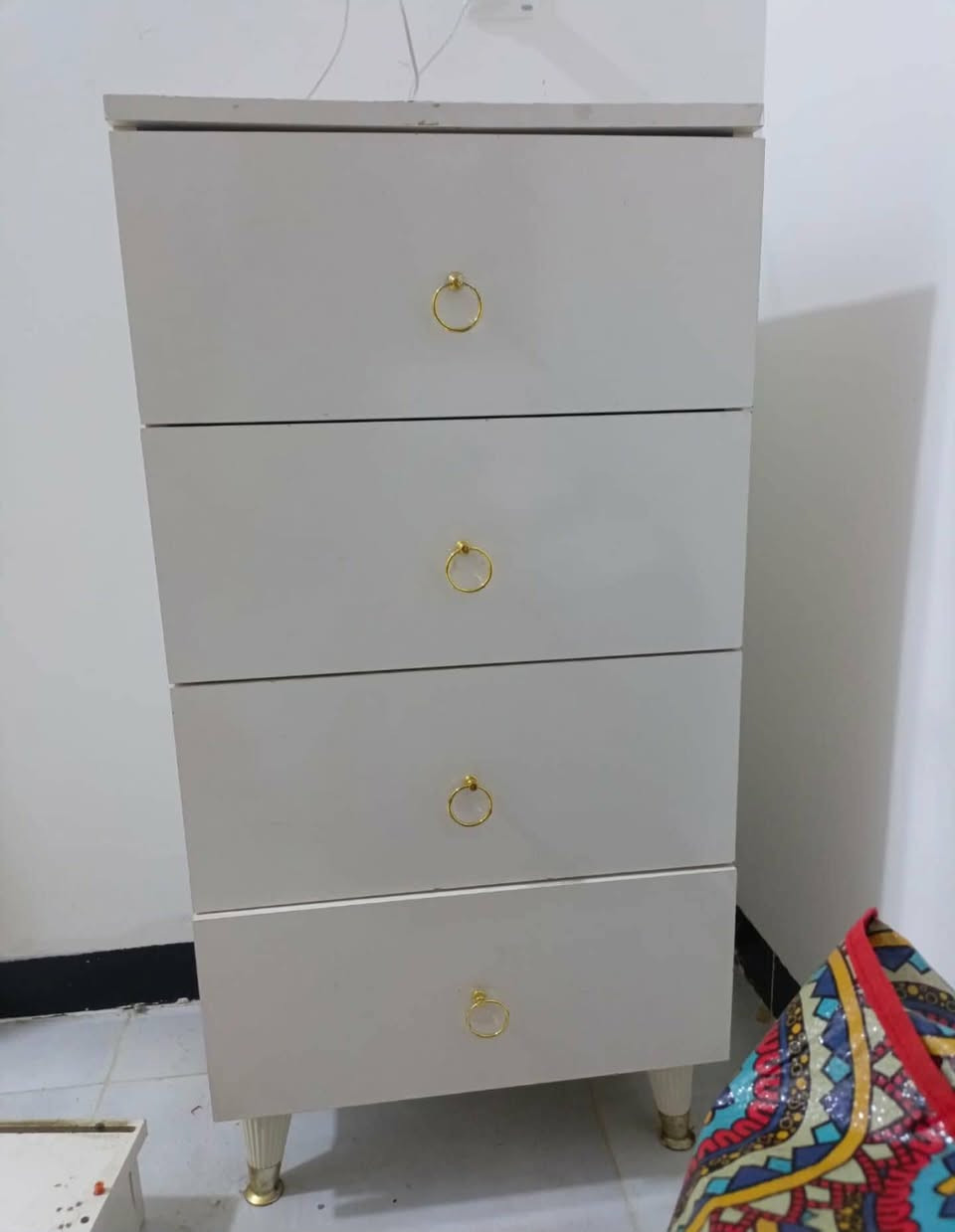 غرفه تركيه ست قطع سعر 250 مكان التحرير مابيها كل ضرر


**إذا كنت صاحب هذا الإعلان وتريد حذفه لأي سبب، رجاءا أرسل رسالة إلى الدعم الفني**