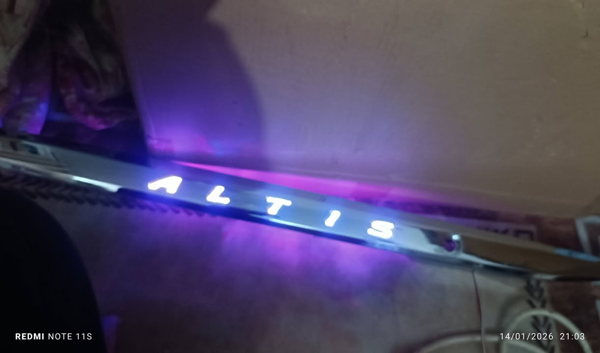 السلام عليكم.. غراض كورلا للبيع يوجد توصيل لكل مكان  ،،، ***********
1/كنترول جام خليجي امريكي... 30الف... 
2/ماطور زراك 10الف اصلي تفصيخ.. 
3/تحكم تبريد. 30الف...
4/شباك. بيكاتشو هو ونيكلة 35الف... 
5/ بك لايتات من 2009ل 2013سعره 65الف... 
6/فلتر تبريد وشوته اصلي 5الف... 
7/نيكل سستم. تكم وابواب 30الف... 
8/ تحكم. استيرن جهتين 30الف... 
9/اسطاب اكسل من موديل 2009ل 2019 سعر الزوج 145الف... 
10/نيكلة صندوق لد. اطلس 35الف... 
11/دكت تبريد. ابو الساعة 30الف...
