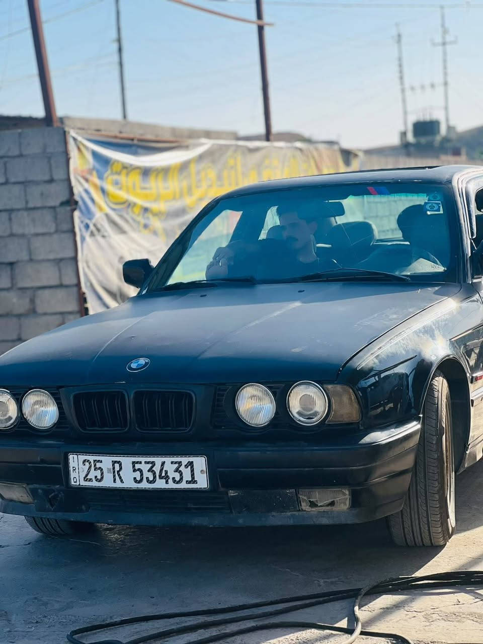 السلام عليكم مكلف بل نشر 
للبيع او مراوس بحسب القناعه 
بيئم حجم ٥٣٥ محرك معمر جديد قبل اسبوع
كير شرط سياره گاعده ونضيفه
داخلهه حلو
لايت زنون
كهربائياتهه كلهه شغاله
تايرات طخم نضيف وصدرهه نضيف
السياره رقم دولي بسم لل٣١ بسم صاحبهه
للأستفسار ***********
موقع السياره الشرقاط الحوريه
فهد مهدي مهدي العبدالله
