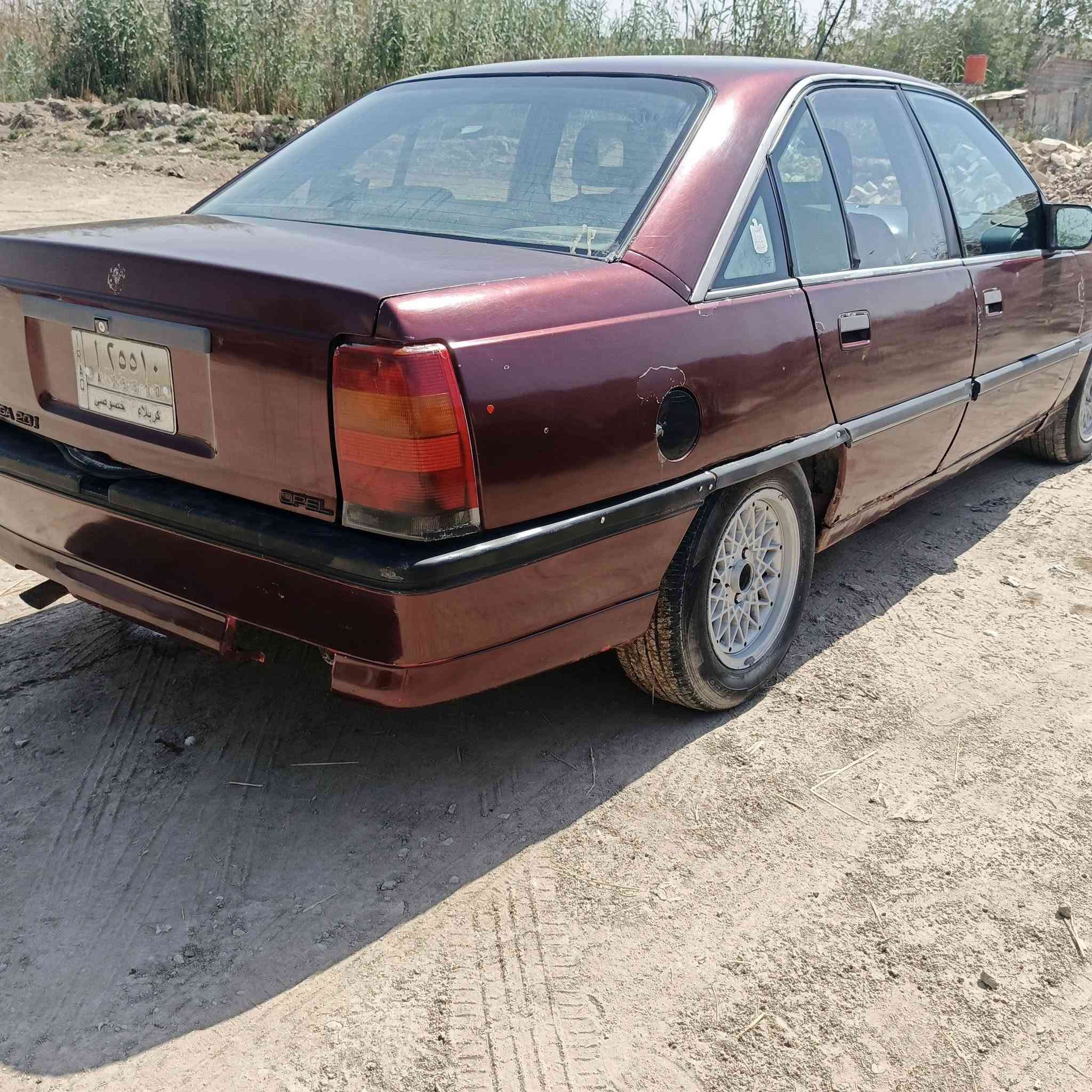 للبيع موديل ٨٨ كفالة من ضربة رقم كربلاء سنويه ٢٠٢٩ 
تبريد شغال  محرك كايم فقط حدادية جديدة منظومة بريك جديد تخم تاير جديد شواصي بلادي لامصلحات ولابيهن خياس 
مكان بابل مركز
سعر20$مجال بسيط
***********
