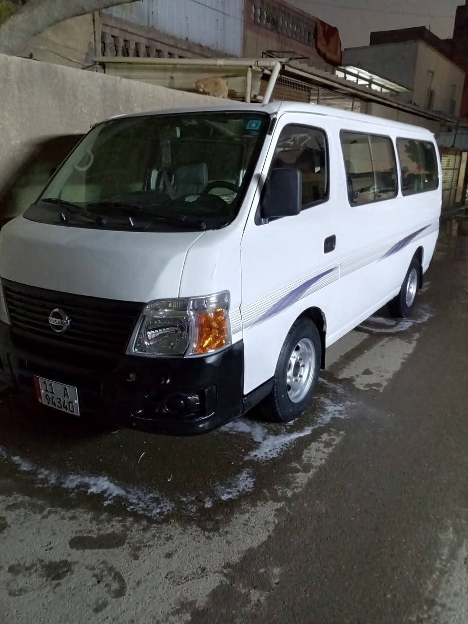 سياره نيسان 2010مكفوله مكينه صبغ 2. ***********
