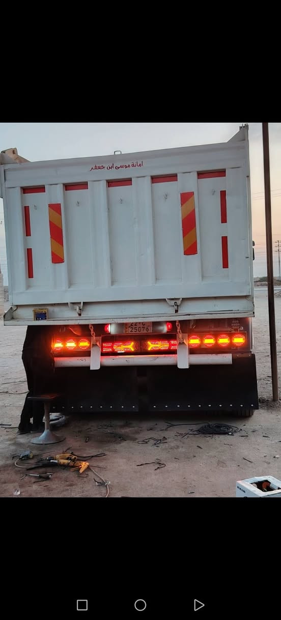 عربانه دار قصاب مكفوله كفاله عامه تخم تاير ذرعه 27 بلاد السعر 160 مكان ميسان *********** ***********
