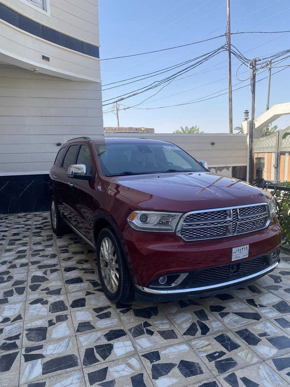 دورنكو اصل 2014 معلاية 2023 دخول جديد 
فئة cltadel فووووول مواصفات ومكفولة كفالة عامة 
شاشات تبريد تدفئة كشنات رادار امامي وجانبي حساسات فتحة خزن ميموري فووول للاخير بدون رقم دخول جديد 
السعر 190$ وبيها مجال مكان السيارة ناصرية 
***********
