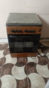 طباخ • شغال • للبيع