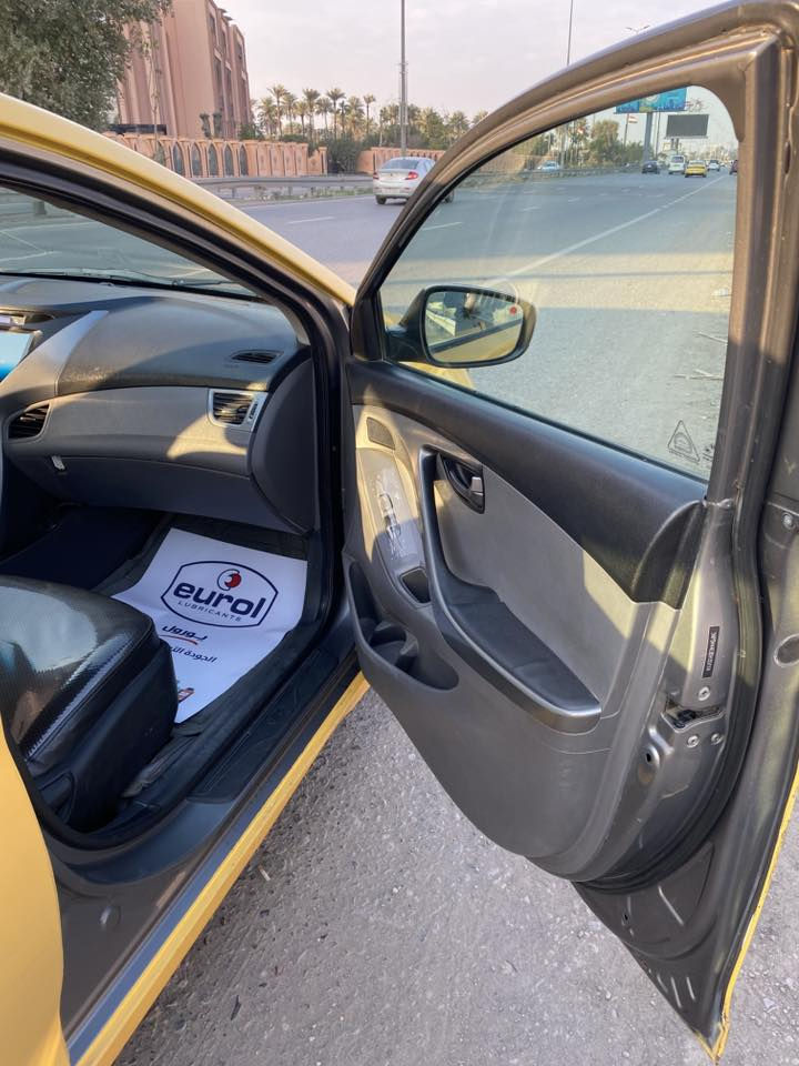 النترا 13 مكينه مكفوله كير جديد صار اسبوع من بدلته منضموه غاز شغاله بيه طخات خفيفه مبينه بل تصوير وضربه الوارد باب سايق سعره 95 وبيه مجال ***********
