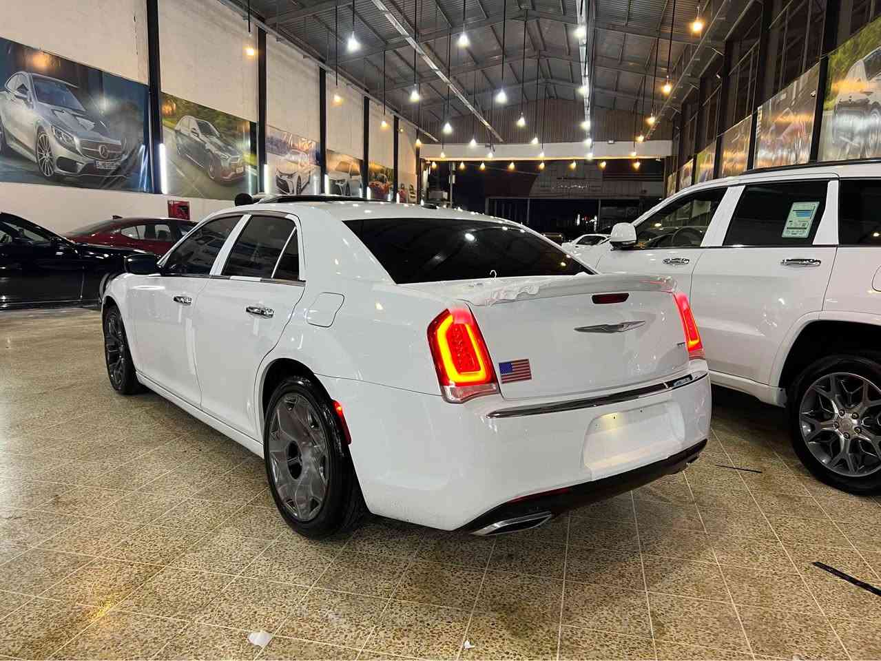 للبيعو مراوس .

كرايسلر 300 لمتد فول 

محدث كامل اس

موديل 2017 

دعامية دبل لحية بنرامة فتحتين شاشةجبير 

بصمة تشغيل عن بعد كشن جلد كهربا

گير محرك كفالة

رقم شمالي دولي سنوية2027 

تخم تاير جديدويالة اصلي
118 مايل

سيارة بل واقع احلا من صور 

بيها صبغ فقط قطعة وحدة  
باب 
مكان سيارةاربيل 

سعر235$  مناسب

و شرط سيارة جديدة و احلا من صور

 
***********📞
***********📞

كورك بيها واتساب أربيل, العراق
