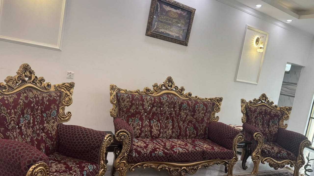 تخم ملكي نظيف ١٠ مقاعد للبيع


**إذا كنت صاحب هذا الإعلان وتريد حذفه لأي سبب، رجاءا أرسل رسالة إلى الدعم الفني**