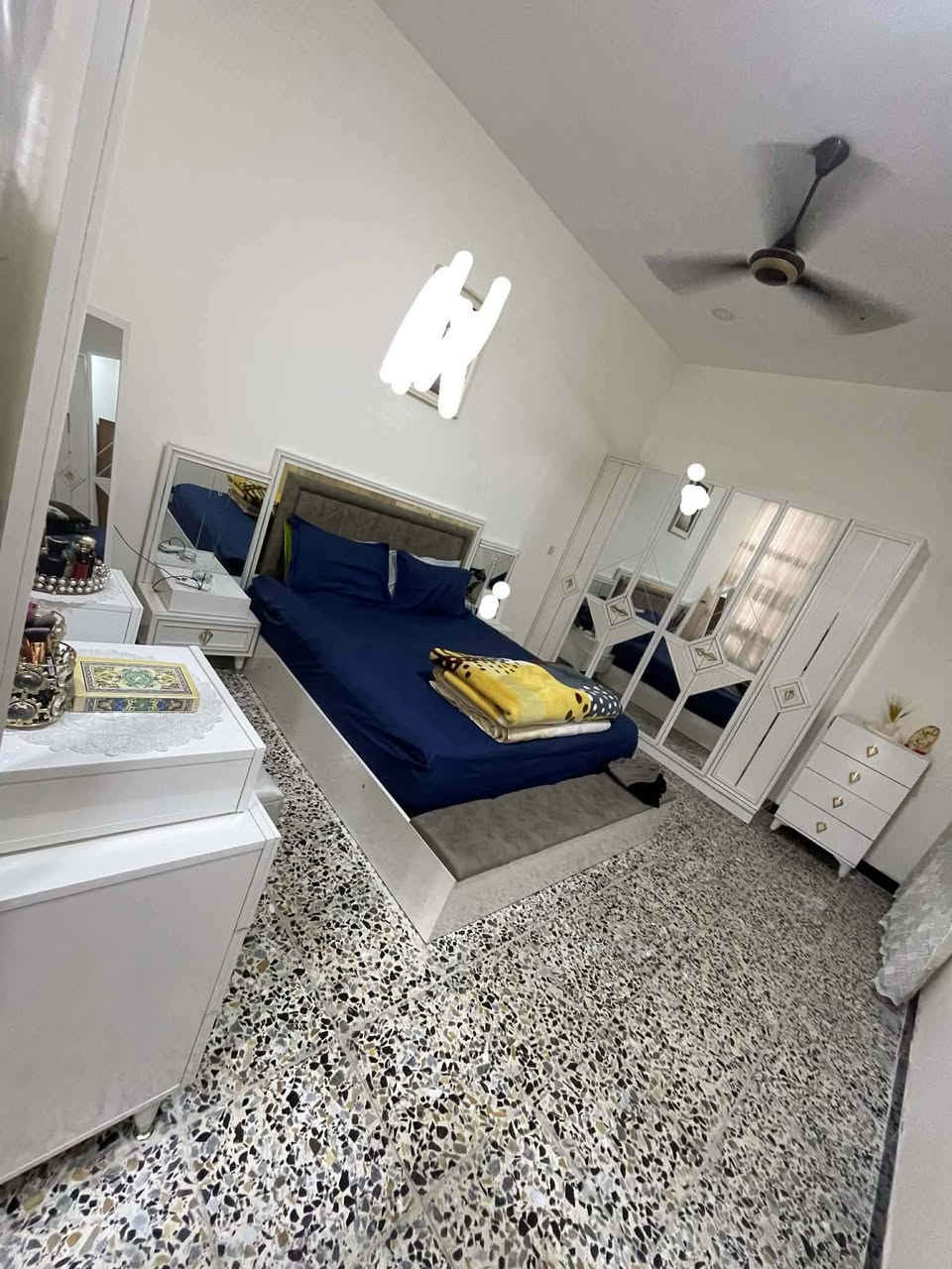 اغراض بيت نظاف جداا
غرفه 9 قطع مخزن ب 550
كاونتر مليون
تخم رصاصي مع بردات850
تخم مشمشي 250
محمودية


**إذا كنت صاحب هذا الإعلان وتريد حذفه لأي سبب، رجاءا أرسل رسالة إلى الدعم الفني**