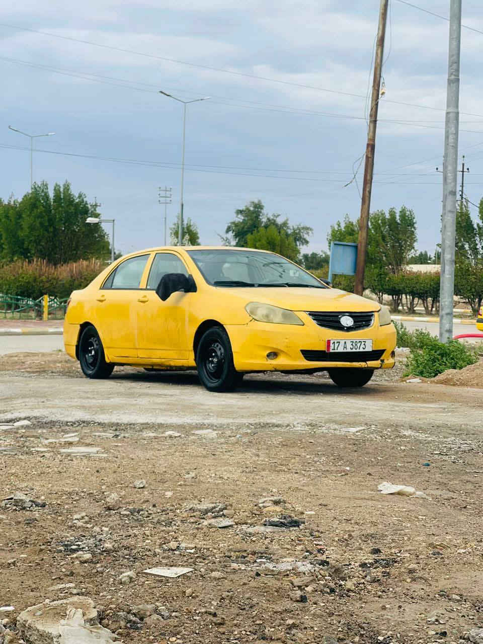 السلام عليكم بي وايدي 13سياره جازه كير مكينه تخم تاير دواخل كله جديد كهربائي كله  جديد تبريد شغال كير عادي بصمه ريمون كله شغال واسط مركز المدينه سعر37بيه كشه بصيطه ***********
