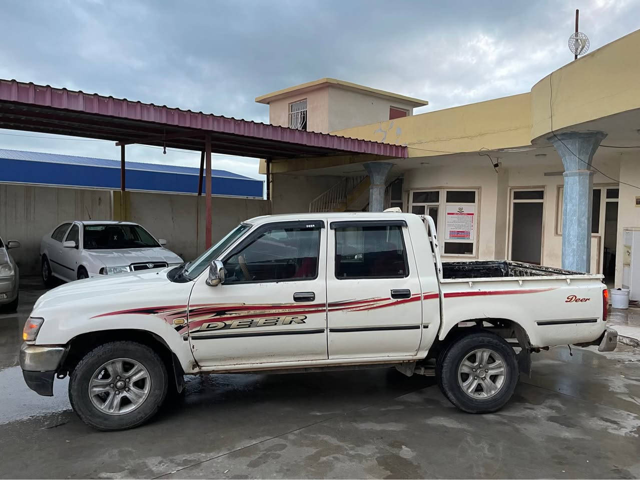 سعر بلاش 30 ومجال
دێر 2009 سعر 30 و مجال
منفیس اسلی ب شەرتە
مکینە بەخ گیر مکینە اکسل شرت
بی لیدان سقف حیزام ب شرت
شوین روڤیا/*********** اكر, نينوى
