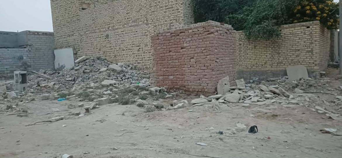 عرصه للبيع شرك  واجهيه خمسه ونص 120متر في دوانيه شارع ستين مستقبلن عليه سايدين سعر 40 وبيه مجال شراي بي خير ويدلل استفسار أكثر اتصال عل رقم *********** موجود فيس وموجود واتساب
