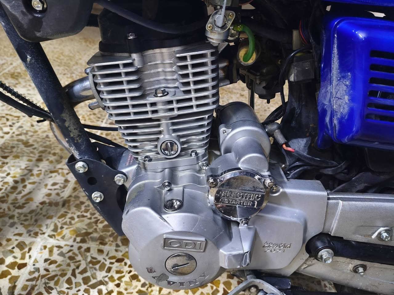 السلام عليكم
دراجه للبيع نوع الدراجه سافين 
موديل 2021 نضافه مثل ما موضح بل صوره 
سعر الدراجه 400 قفل 
تفضل خاص وفهمك على نوقصاته


**إذا كنت صاحب هذا الإعلان وتريد حذفه لأي سبب، رجاءا أرسل رسالة إلى الدعم الفني**