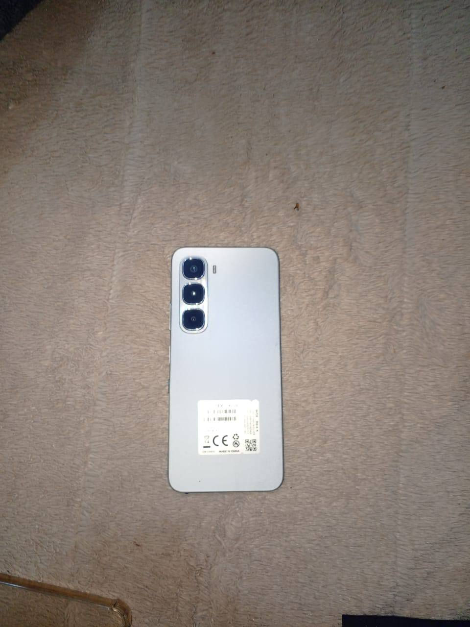 سلام عليكم للبيع استعملته شهر ونص سعره 125بغداد مدينة الصدر شراي اتصل ***********
