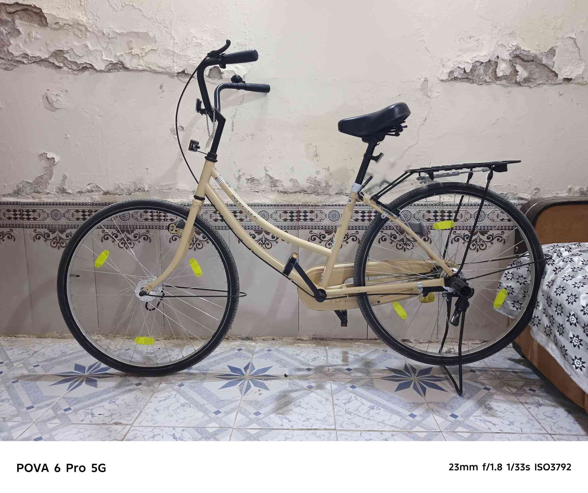 سلام عليكم ياولد البايسكل للبيع موديل 2021نضيف نضافه 90 بل 100 ومامبدل أي شي بايسكل حاويه ياباني وغراضه موجودات جاملاغات وبريك كدام و البايسكل كلش نضيف سعر 170 وبي مجال قليل مكاني ناصرية الإسكان صناعي نزله ثالثه 🍂💯


**إذا كنت صاحب هذا الإعلان وتريد حذفه لأي سبب، رجاءا أرسل رسالة إلى الدعم الفني**