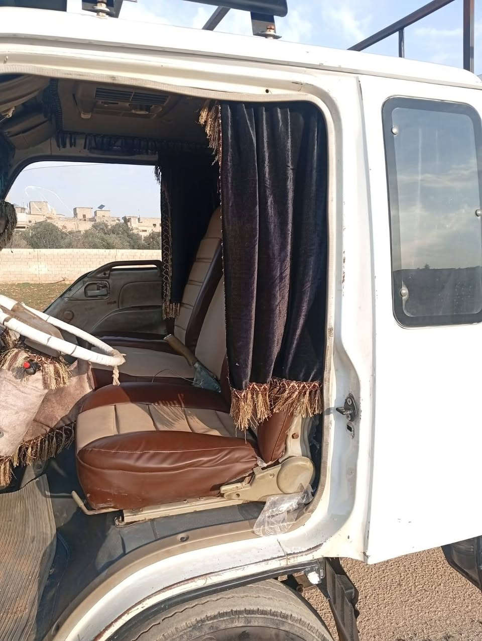 السلام عليكم ورحمه الله وبركاته شباب جاك 1020 نظاميه نمره حماه جاهزه عالفراغه موتور اساسي بالورق شمعات برمات وكاله شبك طابقين دواليب80% شاصي كفاله فرشه جديد سعره 5000 دولار وسكره خفيفه حسره بعد الشوف انا دلال دلالتي 100 دولار اللي مو شرا يكسب الصلاه على النبي موجوده بريف ادلب شمالي سرمدا تلعدي انا دلال دلاله 100دولار تواصل عالخاص حاصرا اضغط عالرابط 👇👇👇👇👇👇👇👇👇👇👇👇👇👇👇👇👇👇👇،https://wa.me/+963949262133


**إذا كنت صاحب هذا الإعلان وتريد حذفه لأي سبب، رجاءا أرسل رسالة إلى الدعم الفني**