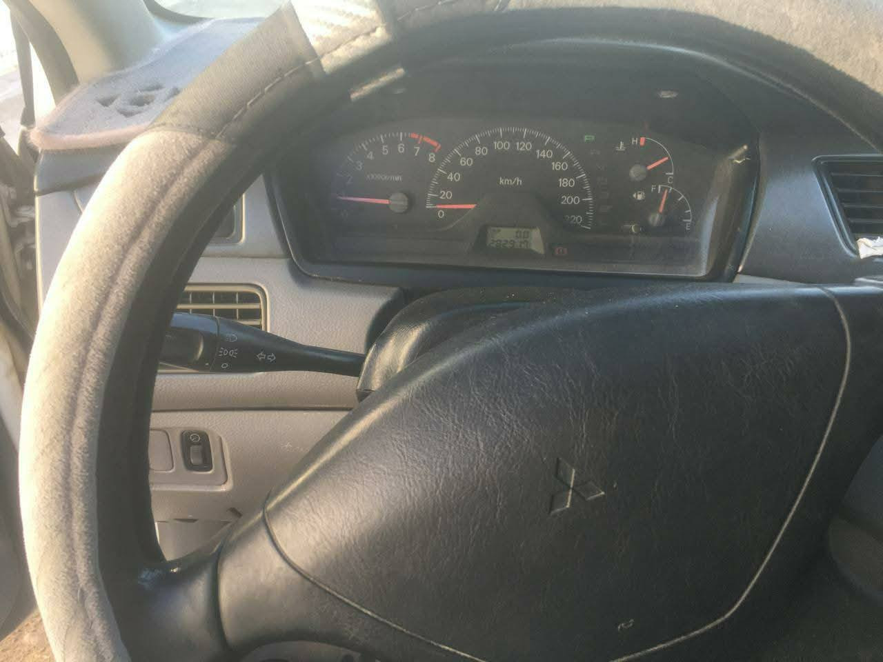 بسم الله الرحمن الرحيم
للبيع  لانسر  

الموديل /2004

رقم بغداد الدولي وسنوية ل 2029

 تخم تايرات جديد   باتري جديد

كير اوتماتيك  ومحرك خير من الله محرك جديد شادة 1500

السيارة مكفولة فقط الدعاميات صبغ  وبيهامكانات صغار بارد

 التبريد شغال خير من الله 

 وكهربائيتها  كلها شغالة 100‎%‎

كيجات كلها شغالة 

للاستفسار عن السعر مكاني بغداد

 الاتصال  على الرقم بي واتساب 

(***********)
