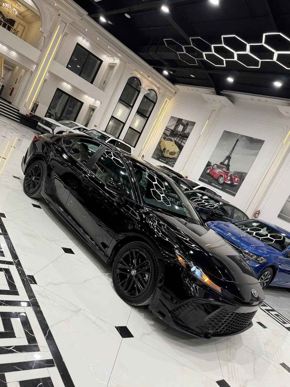 تويوتا كامري وارد امريكي شكل جديد موديل 2025 محرك 2.5 بانزين وهايبريد مواصفات SE بلاك فول معده فتحه شاشه جبيره كاميره خلفي بصمه كشنات جلد كشنات كهربائي كشنات تتفيه🔥بريك بصمه موبايل📱وايليس تبريد خلفي اشاير مريات رادار جانبيات رادار امامي حساس خلفي لايت زينون ويل كروم تحكم استيرن تحديد سرعه دفع رباعي شفتات استيرن بعد هوايه مواصفات بيها سياره مكفوله من اي نواقص كله بشرط ضرر جملغ وبونيد وشبرين تكمه بدون اي ضرر داخلي بدون تعديل بدون شخوط بدون بقسات بدون ارباك كله سليم بشرط سياره ماشي ٣٣ الف مكان سياره إربيل شريكه ابو ظبي كارس سعر. 209$😳🔥 سياره بدون رقم تترقم شمالي فقط 

*********** وتساب
***********
