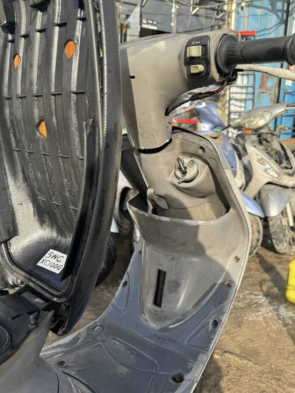 متوفر اقساط ع بطاقة الرافدين 
ماكس منغولي حاوية مكينة شرط 
كفرات اصلي ختم واحد دبلات امامي خلفي 
شغال تواير جدد كهربائيات شرط سماوة سايدين 
الحكم مجاور صيدلية العين (***********)
