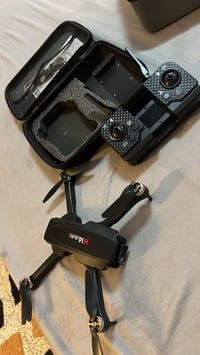 H16  تصوير احترافي عالي الدقة 4k  بطارية قويه تدوم من 20الى 30 دقيقة  ...