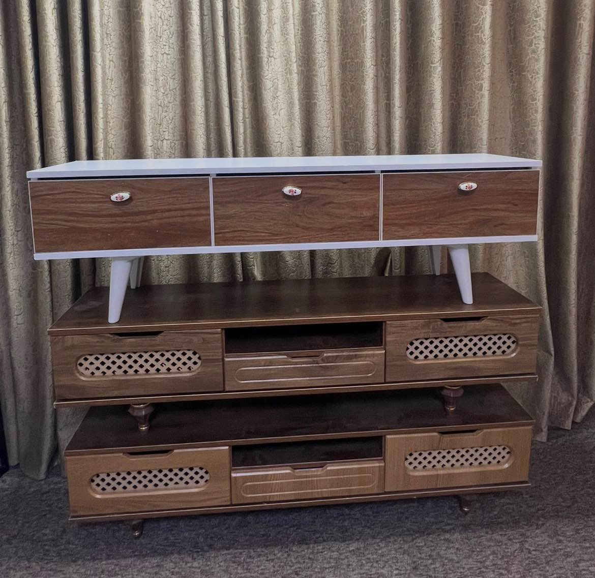 متوفر شاشات حجم 43 و50 و60 و70   نوعيه ممتازه دقه وضوح حديثه  ناطقه // ميزز بلازمه طول 160 و140    حسب القياس سعره بالون مميزه للحجز *********** يوجد توصيل مجاني  مركز بصره البصرة, العراق
