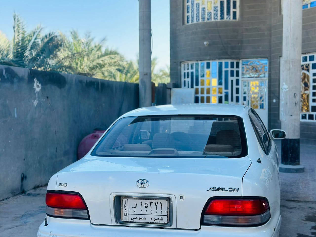 السلام عليكم للبيع تويوتا افيلون مديل 1995الون ابيض رقم بصره بسمي تحويل ثاني يوم سياره جاهز من كلشي محرك 6سنلدر وكير خير من الله مكان البصره القرنه بني منصور سعر 45وبيه مجال الطيبين رقم الهاتف ***********/////***********
