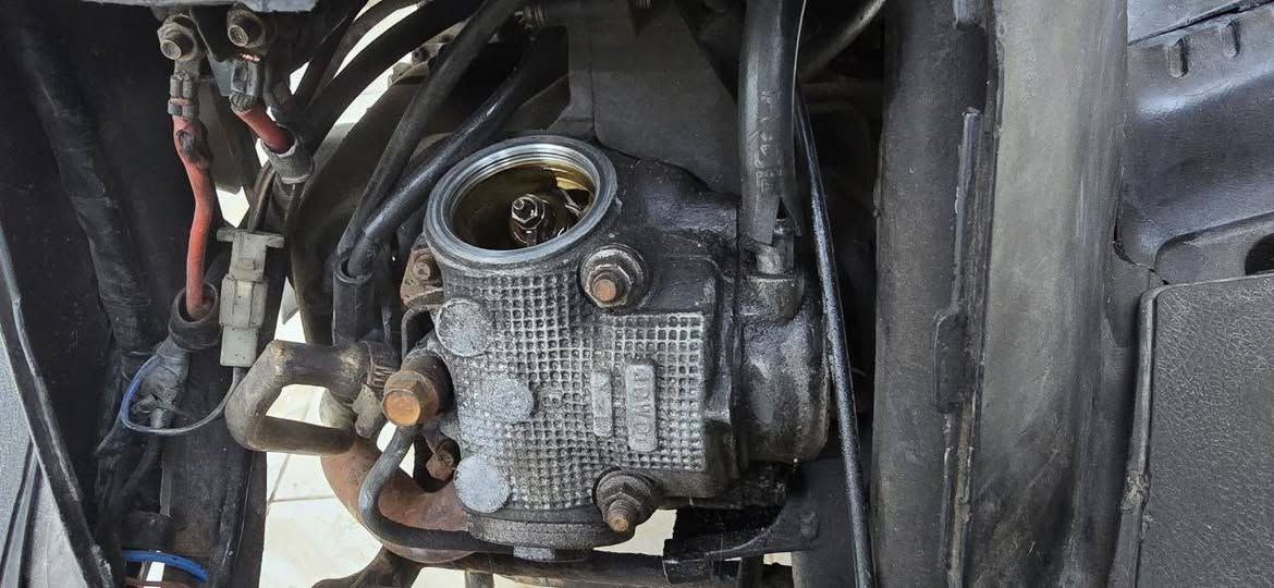 السلام عليكم للبيع فراشه نثيه كامله من الطول للطول ما ناقصه شي مكينه ما مفتوحه ضمان شهر بلفتح كهربائيات كامله قفل ستيرن قفل جنطه كله شغال سعر 485قفل قفل مكان نجف حي الجامعه ***********
