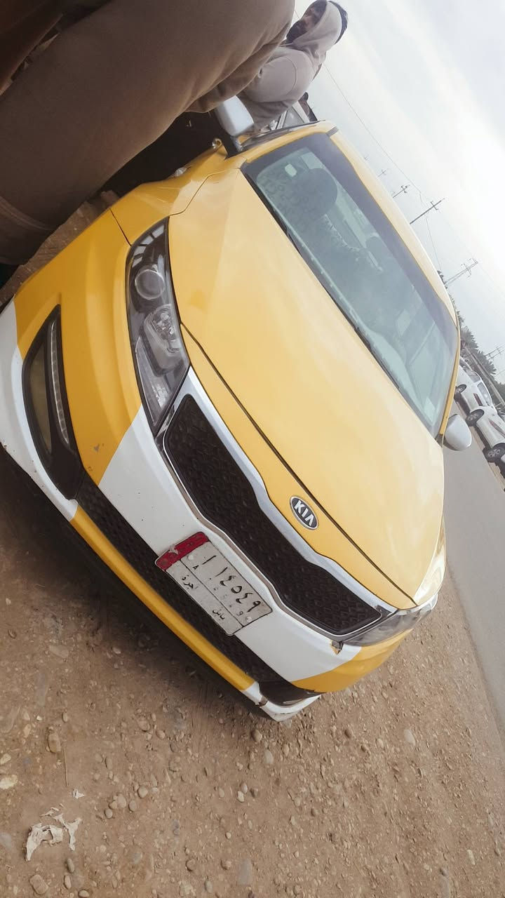 سلام عليكم كيا اوبتما 2012 خليجي 2000دوش سياره خير من الله مكينه كير حداديه تخم تاير كفاله سياره ضربتها بنيد وهلالات خلفيه  فقط صبغتها جديده جماليه السياره باسم راعيها شخصين يداورلك ثاني يوم مصفر هيئه وغرامات  مكاني ذي قار الرفاعي سعرها ١٢٥ وبيها مجال ***********
