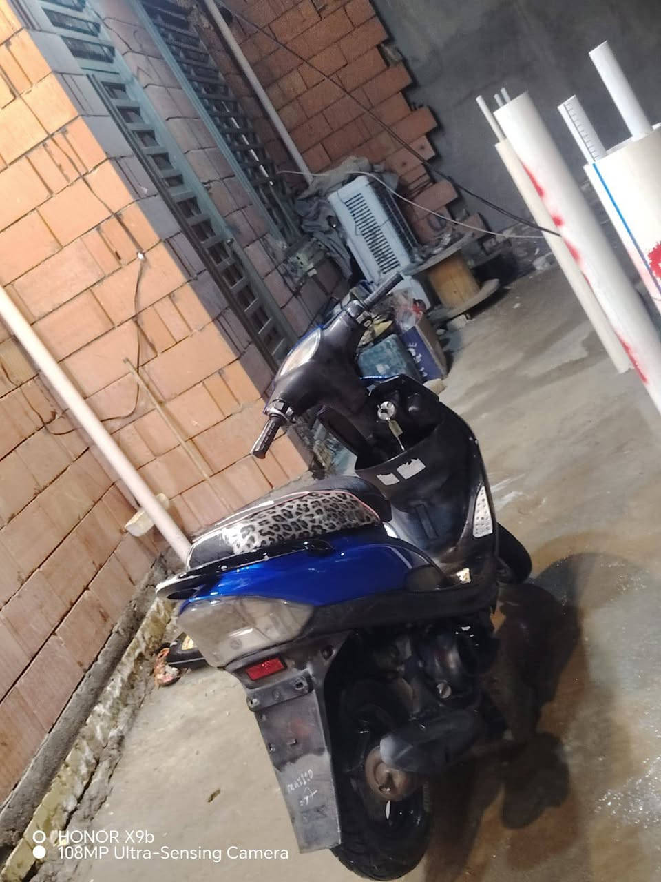 سلام عليكم دراجه ماكس عدله البيع دراجه ما ناقصهه اي شي بس مبدل بيهه بوشه و بستم مال شركه دراجه ناعمم كلشش سلف هندر بكل وكت دبلات جدد تايرات جدد بيهه منضومه دبل شاره دراجه نضيفه بمعنه كلمه مكاني البياع سعرهه 500وبيهه مجال رقم***********
