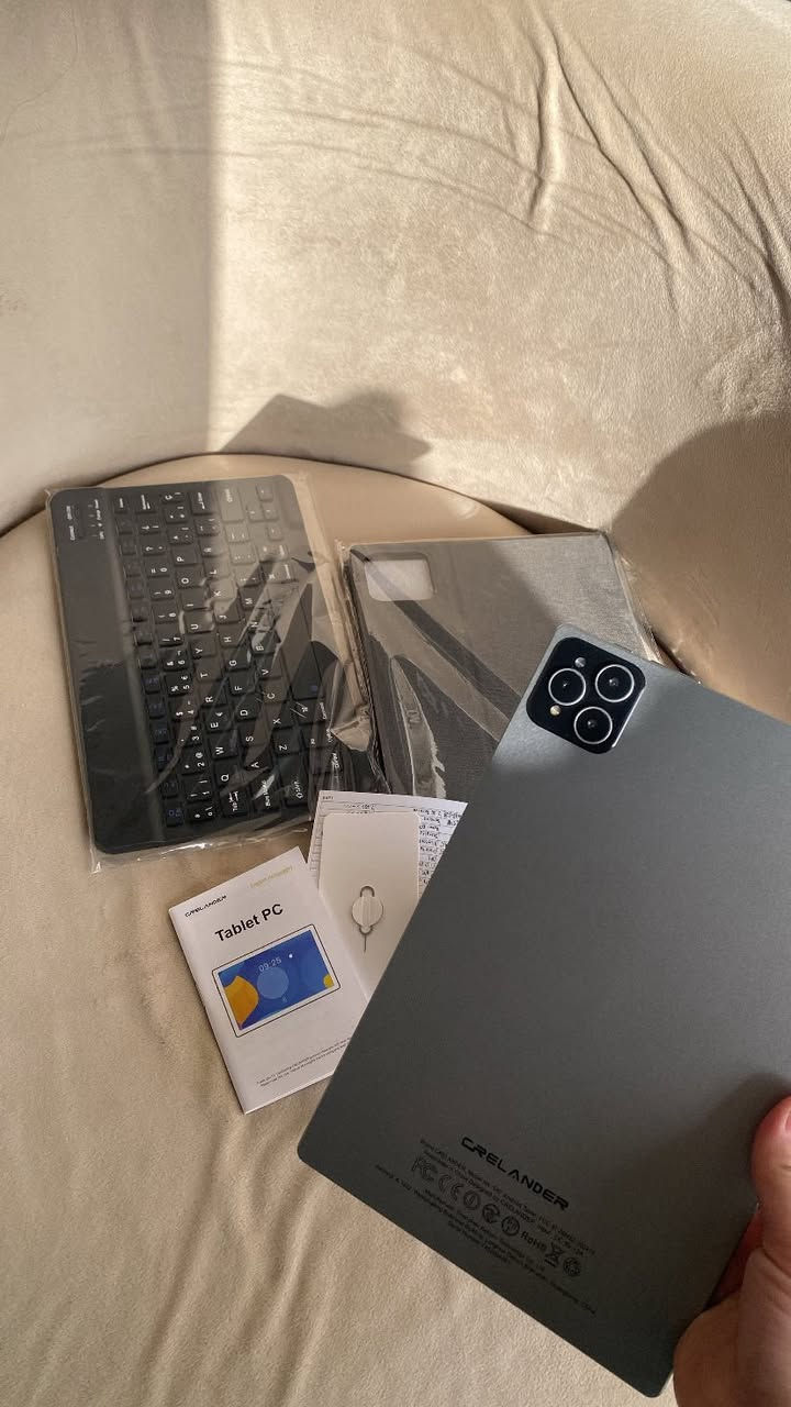 تابلت امزون يفيد للدراسة والتصفح مع كيبورد وقلم
الذاكرة 128 والعشوائية 12
جديد بلكارتون ممستخدم سعره 100الف وبيه مجال بسيط والمواصفات هواي يحمل شريحة الكامرة 13 الخلفية الجهاز. جديد للأستفسار اكثر اتصل على الرقم***********
@إشارة
