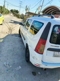 رينو 7راكب • نضيفه • نجف