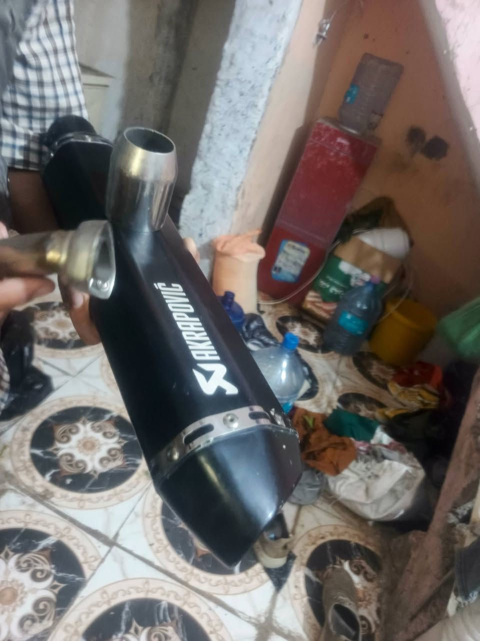 صالنصه صوت و كاتم ***********
