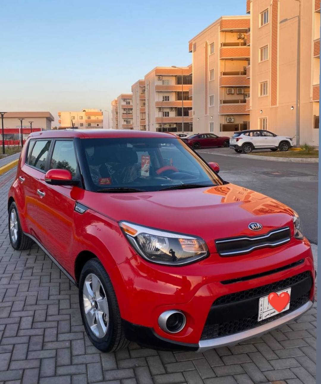 سلام عليكم 
كيا سول 2019 رقم بصره تحويل وارد امريكي بيها جاملغ بنيد فقط بدون دواخل باقي مكفوله مكينه 1600 ماشيه 49 حداديه وتخم تاير جديد كلش مكينه كير مكفوله موصفات شاشه كامره  بصمه تشغيل عن بعد حساسات تحكم  سعر 120 الاستفسار *********** البصرة, العراق
